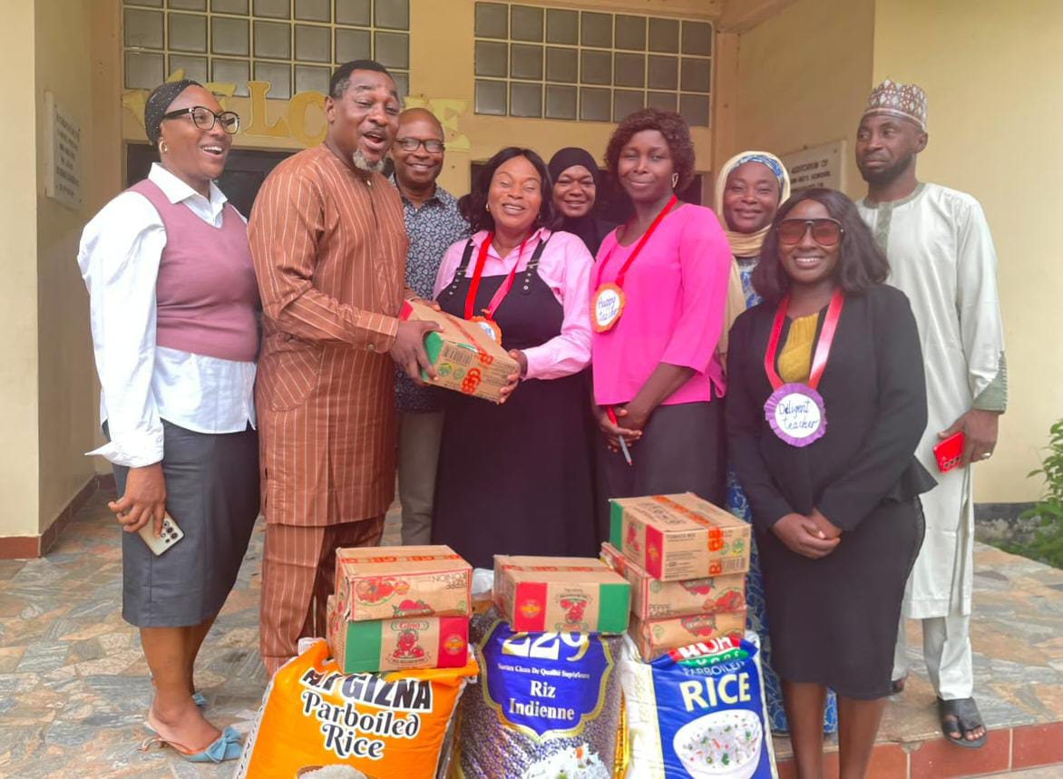 World Teachers Day: PTA Celebrates El-Amin Teachers, Others, donates items